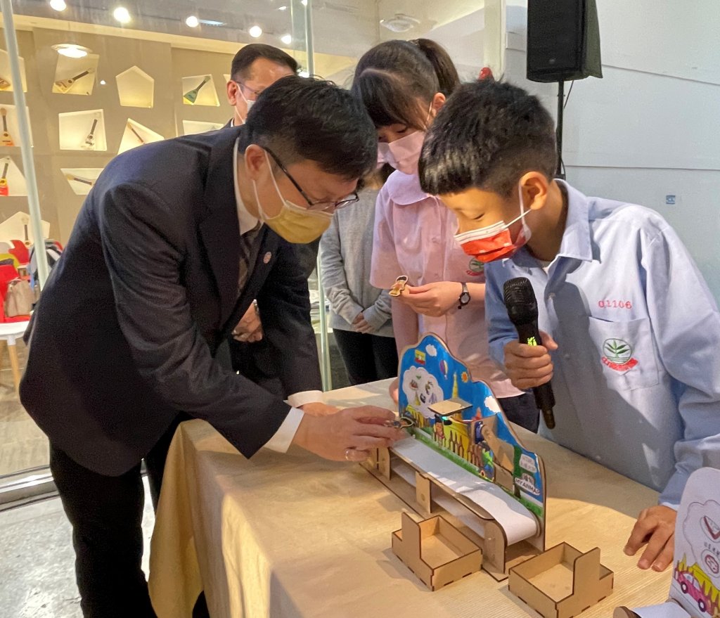 新北規劃系列AI人工智慧課程及師生培訓活動,扎根培養新北學子AI人工智慧素養