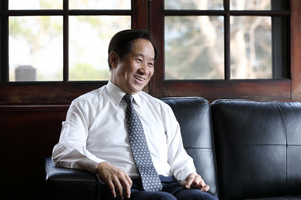 東海大學校長張國恩